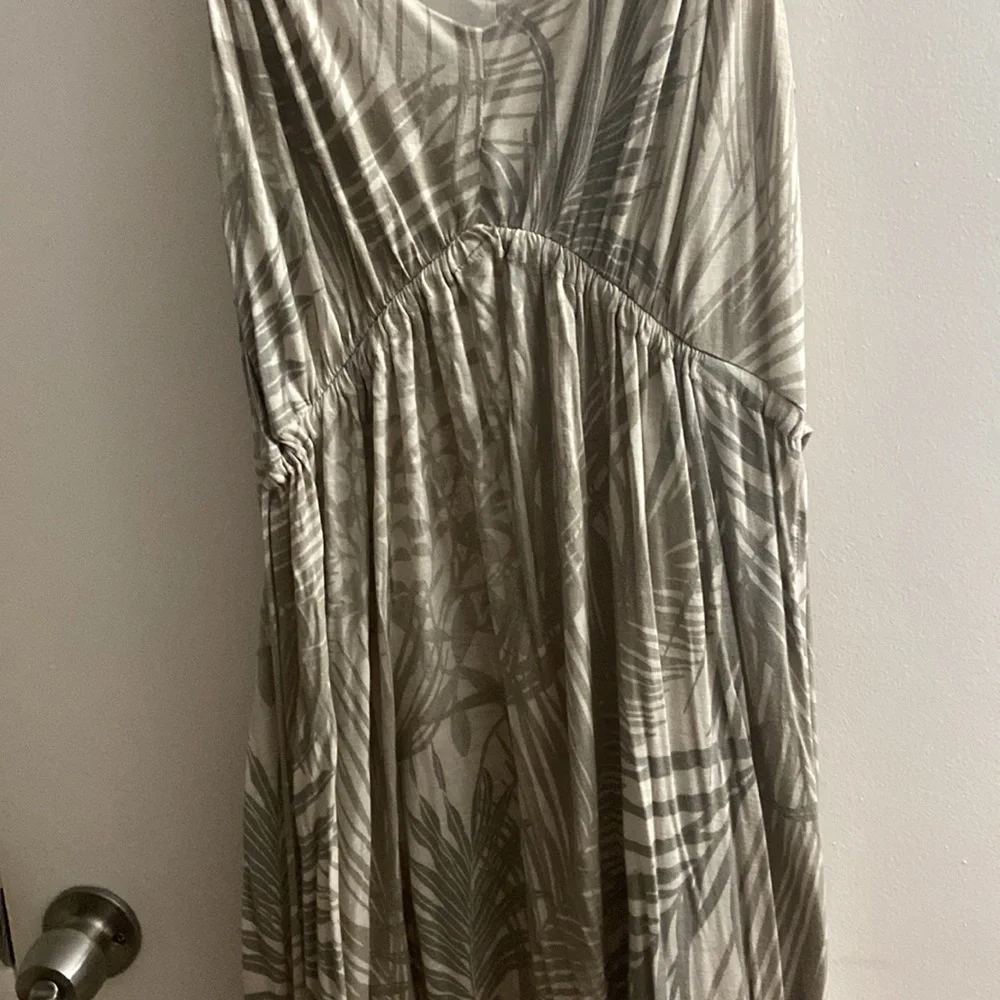 Armani Exchange NWOT 🎀host pick🎀 maxi dress Gray Green White - Picture 2 of 3